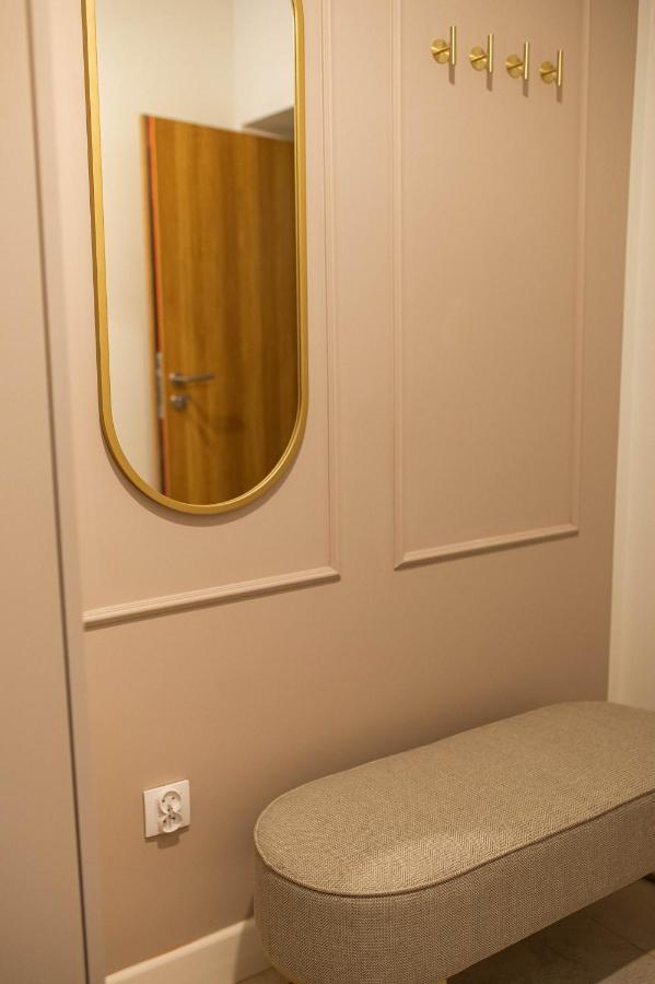 Apartamenty Rynek 12 Tarnów Exteriör bild