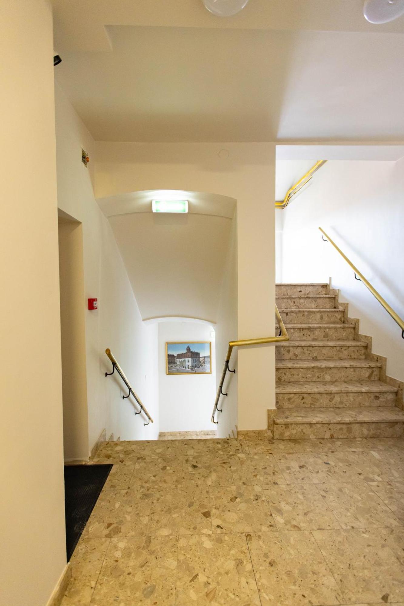 Apartamenty Rynek 12 Tarnów Exteriör bild